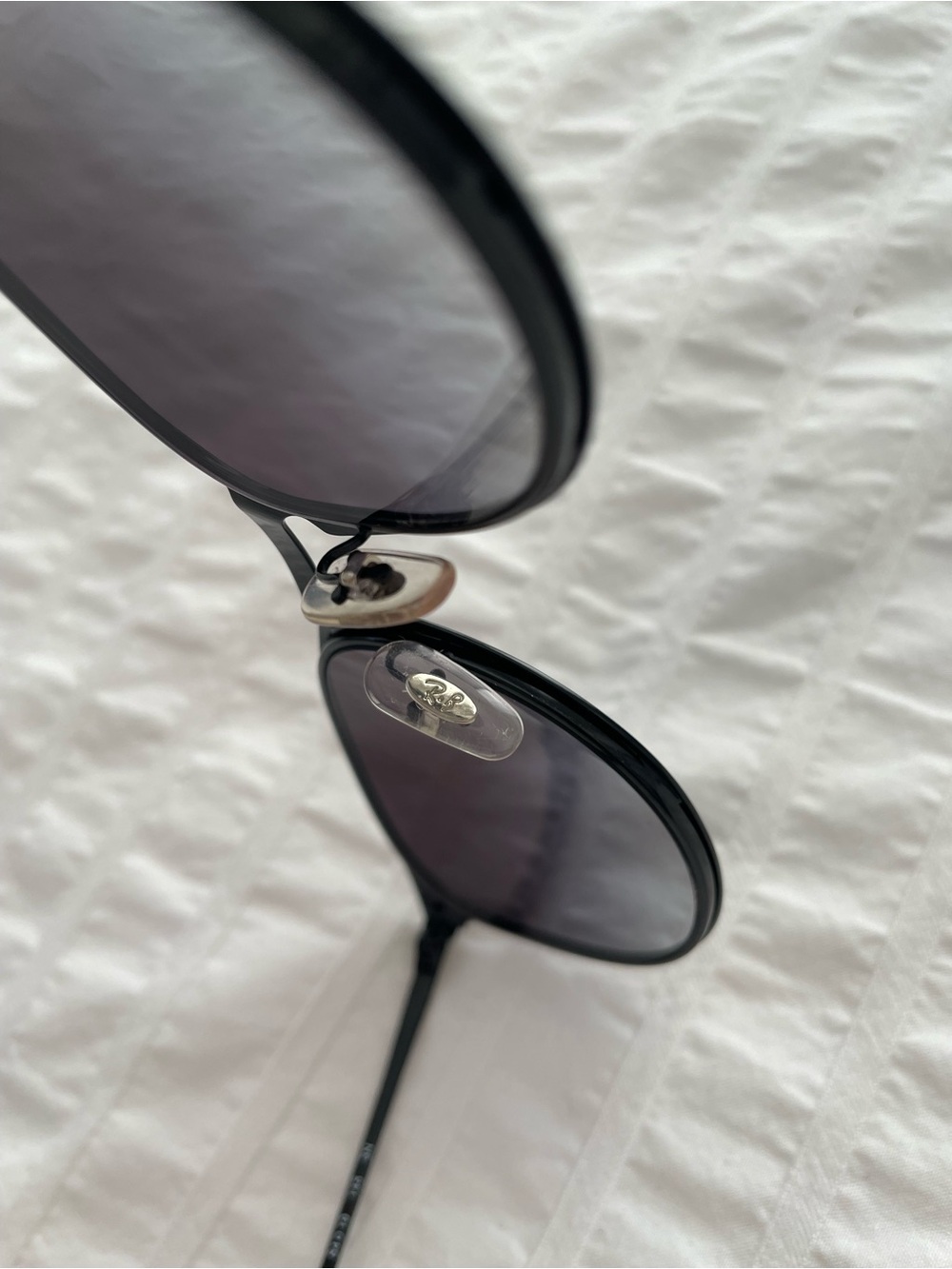 Ray-Ban Erika Sunglasses Polished Black Grey Gradient RB3539 002/8G 54-19 - Picture 5 of 6